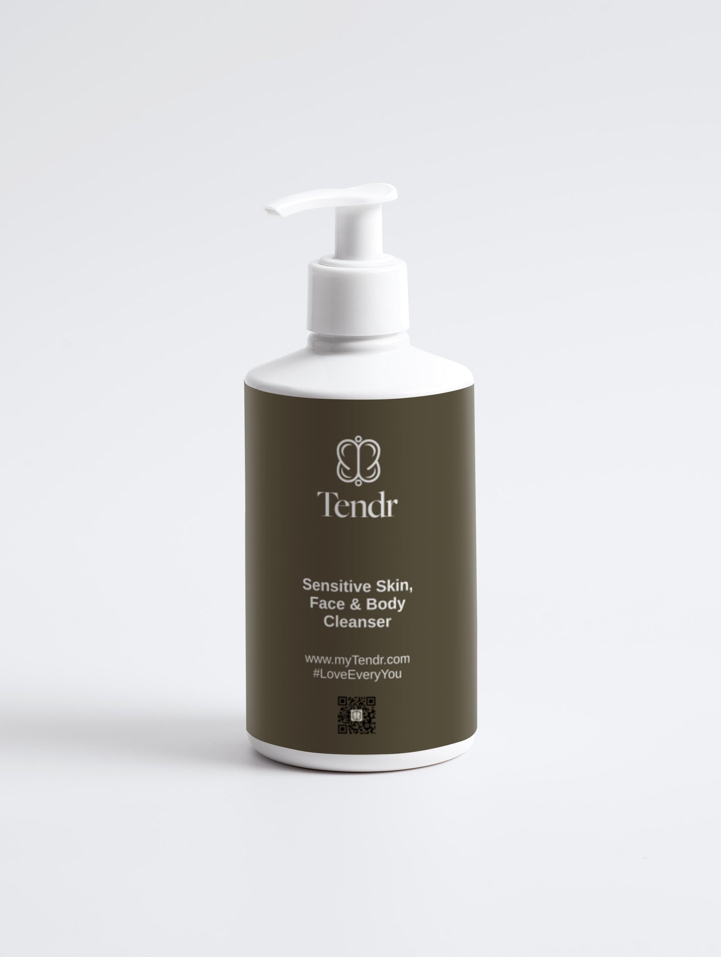 Sensitive Skin Face & Body Cleanser 290ml – natural, gentle cleanser that hydrates and refreshes while maintaining moisture balance. Ideal for sensitive skin.