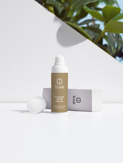 Tinted Mineral Sunscreen SPF 30 30ml – natural, mineral-based sunscreen with Sea Buckthorn and Hyaluronic Acid for hydration and sun protection. No white cast, ideal for all skin types.